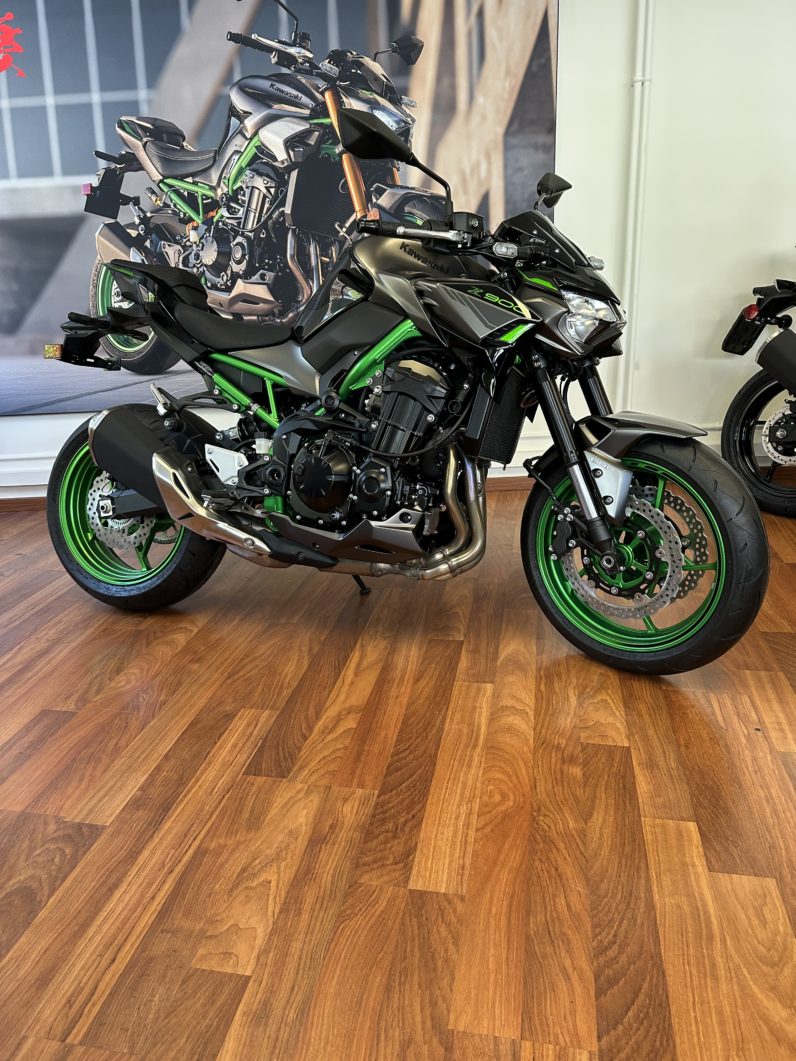 Kawasaki Z900