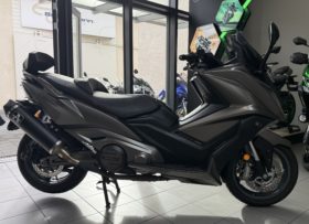 Kymco AK550