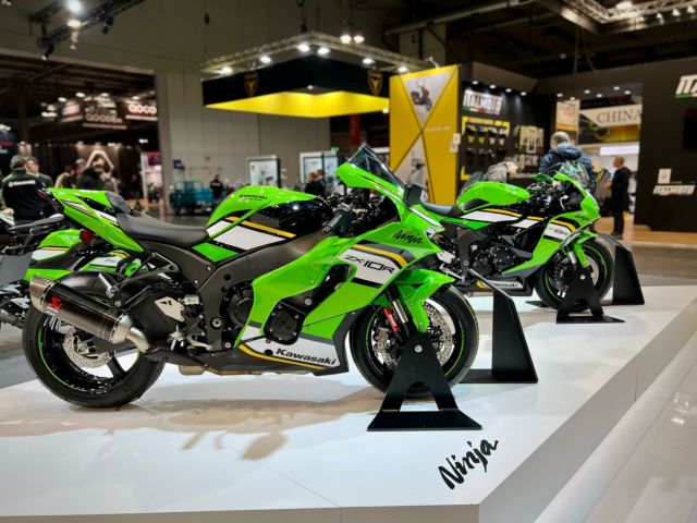 Visite du stand Kawasaki au 
salon EICMA 2024 de Milan 

On se réjouit de la saison 2025

La Centrale du 2 Roues
Kawasaki - Kymco
Chemin Deluc 2
1224 Chêne-Bougeries
022 344 50 04

LU-VE 08:00-12:00 / 14:00-18:30 ven (18h00)
SAM 09:00-12:00
….
#LC2R #lacentraledu2roues #chêne_bougeries 
#kawasaki #Kymco #occasions #toutes_marques
#EICMA #Kawasaki2025 #Versys1100 #Ninja1100SX #Z900_2025 #NewZ900